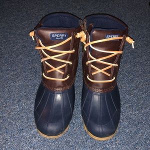 Sperry women’s boots
